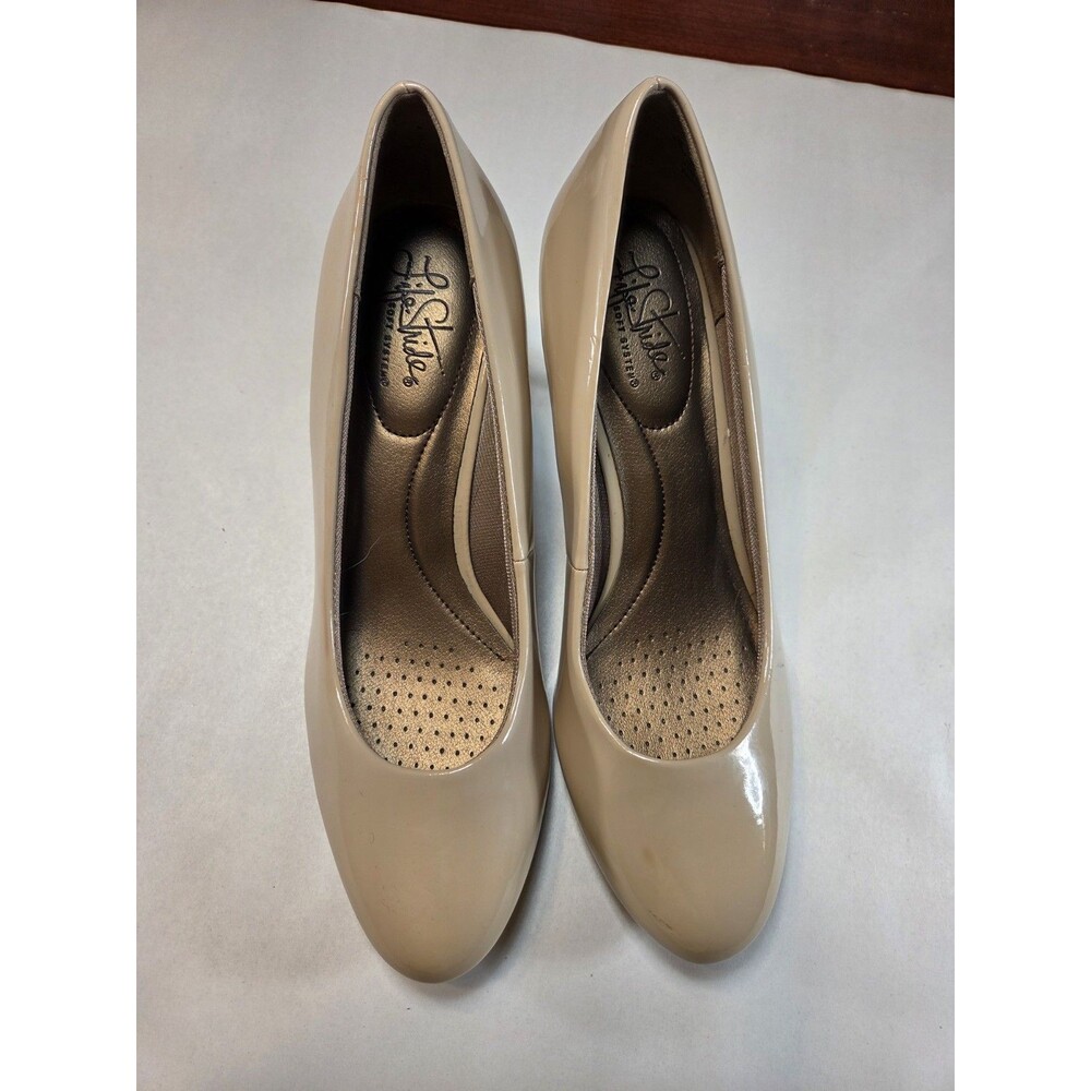 LifeStride Parigi Pumps Lot 2 Womens 9.5M Black Nude Patent Heels Career Bundle - Picture 2 of 13